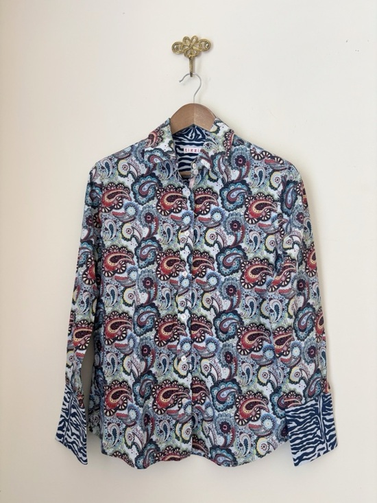 Tizzie Tops - Tizzie Blue Paisley Rome Long Sleeve Button Up Shirt Medium